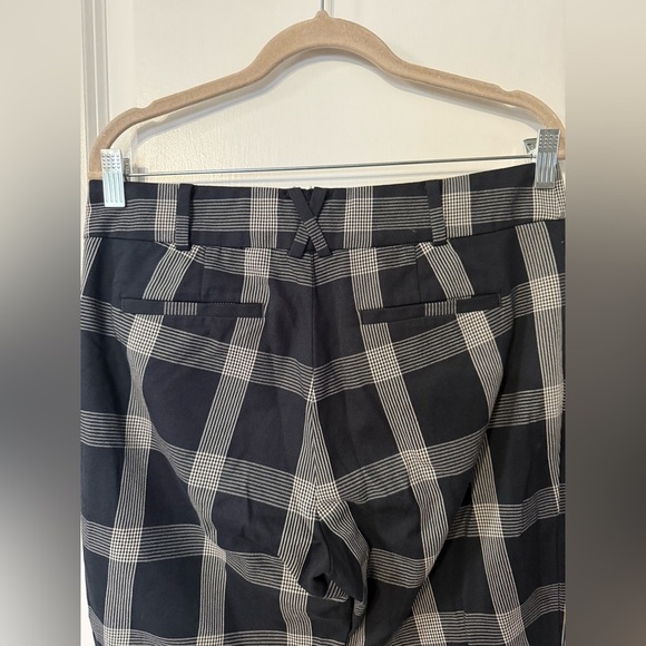 Essential Slim by Anthropologie Women’s Dark Checkered Plaid Trousers - Size 8 - Picture 5 of 9